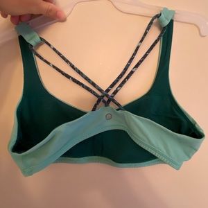 Lululemon sports bra light support